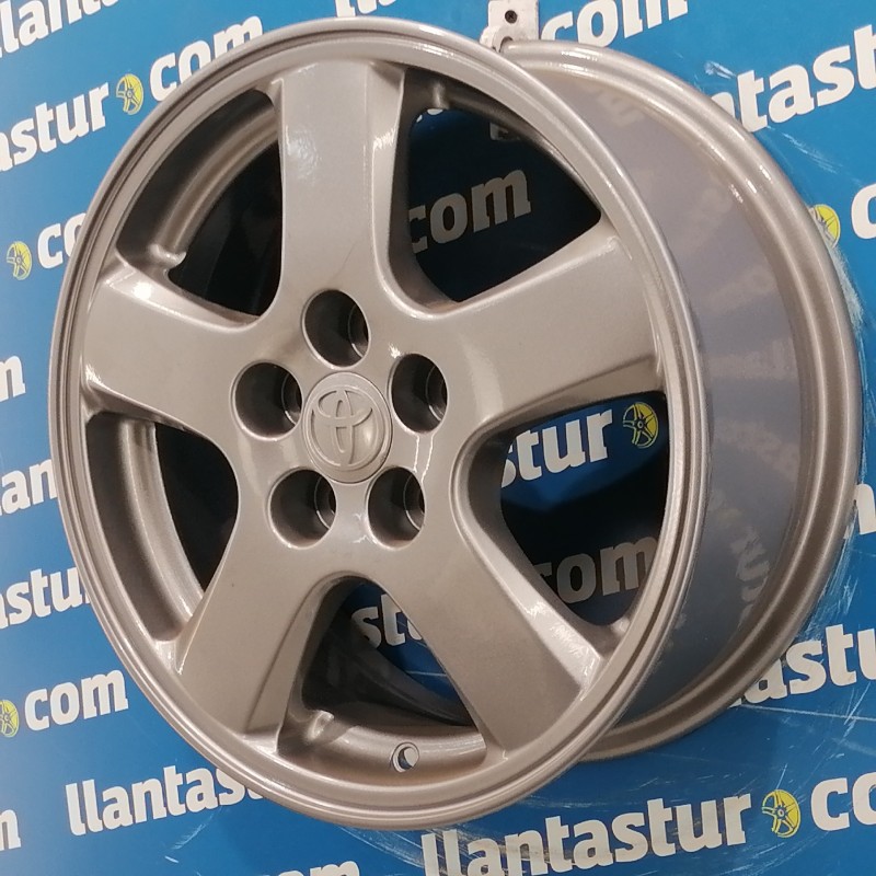 JUEGO DE LLANTAS ORIGINALES TOYOTA EN 15"