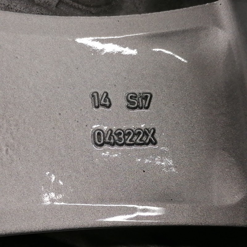 JUEGO DE LLANTAS ORIGINALES PEUGEOT EN 16"