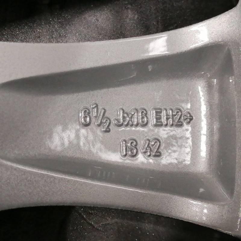 JUEGO DE LLANTAS ORIGINALES BMW EN 16" STYLE 229