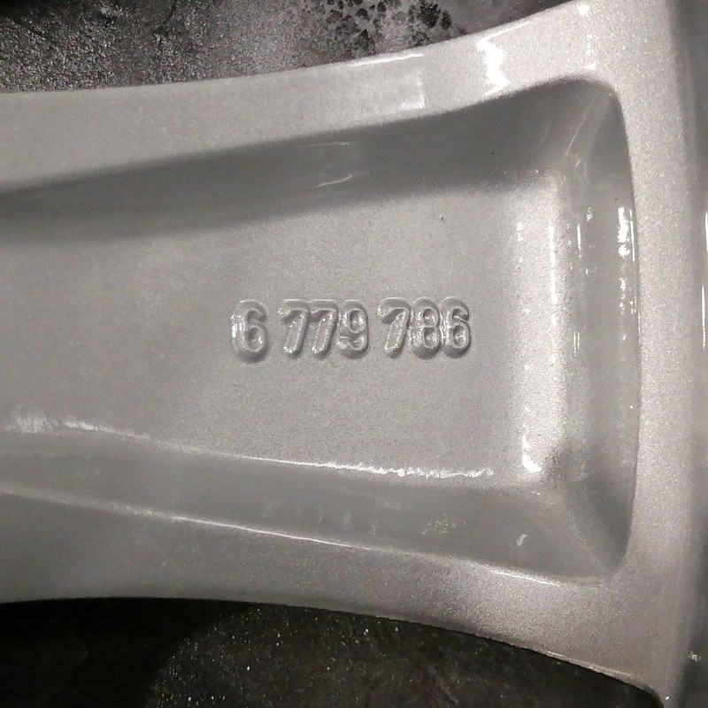 JUEGO DE LLANTAS ORIGINALES BMW EN 16" STYLE 229