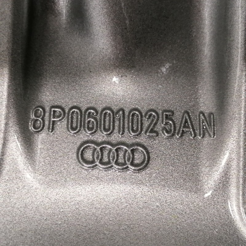 JUEGO DE LLANTAS ORIGINALES AUDI EN 16"