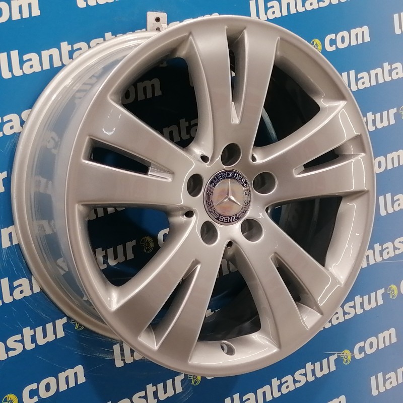 JUEGO DE LLANTAS ORIGINALES MERDECES EN 17"