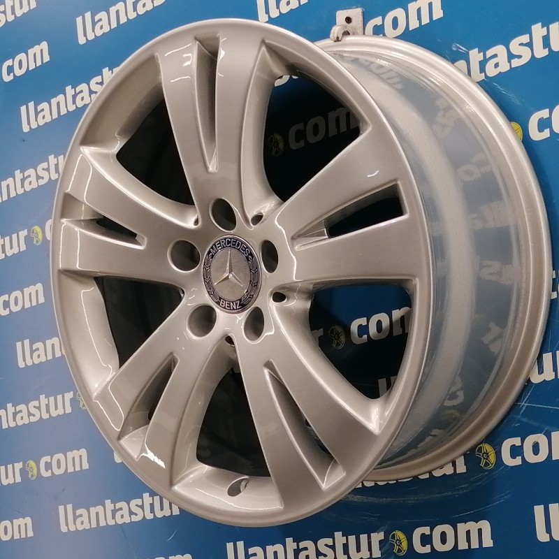 JUEGO DE LLANTAS ORIGINALES MERDECES EN 17"