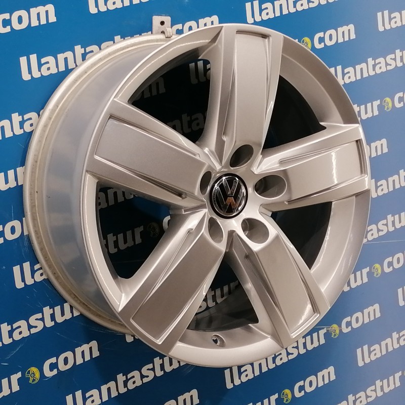 JUEGO DE LLANTAS ORIGINALES VOLKSWAGEN 18"