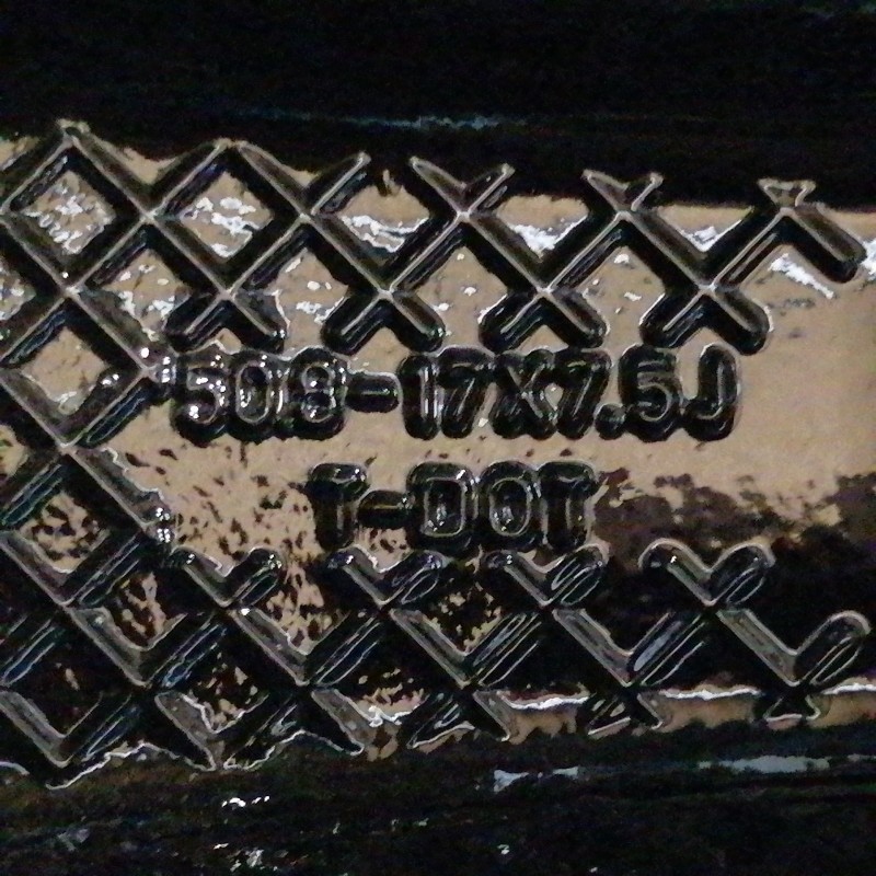 JUEGO DE LLANTAS ORIGINALES JEEP EN 17"