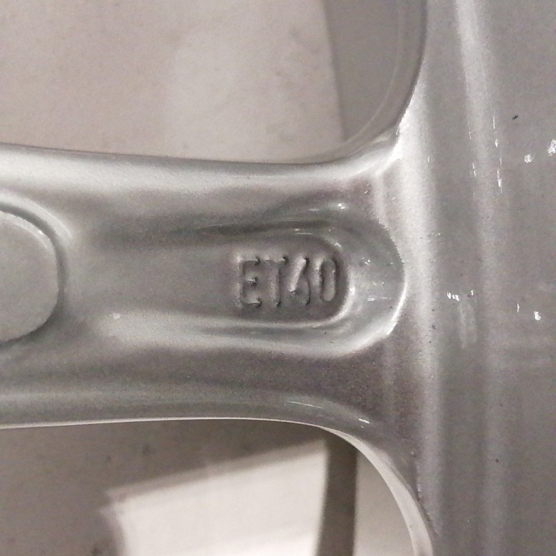 JUEGO DE LLANTAS ORIGINALES PORSCHE BOSXTER EN 17"