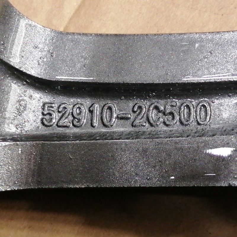 JUEGO DE LLANTAS ORIGINALES HYUNDAI EN 16"