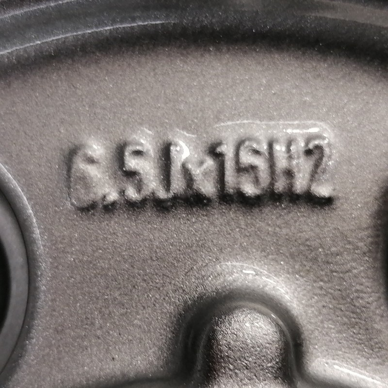 LLANTA SUELTA ORIGINAL VOLKSWAGEN EN 16" 5K0601025R