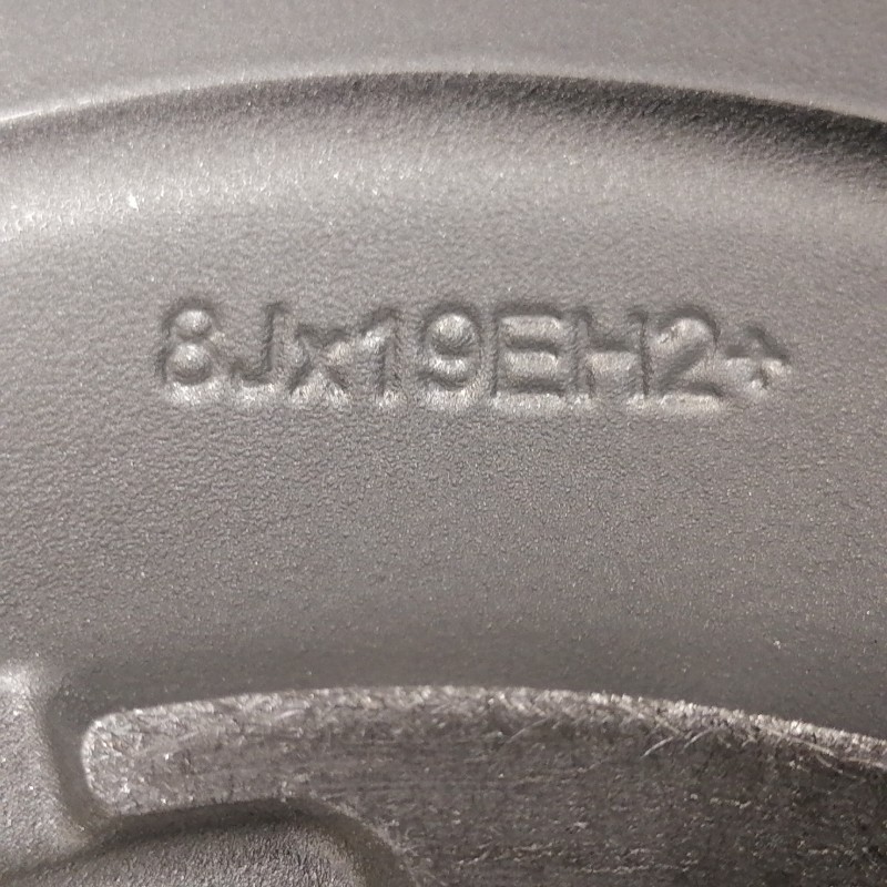 LLANTA SUELTA ORIGINAL BMW EN 19" 8037141