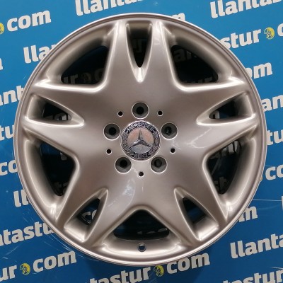 JUEGO DE LLANTAS ORIGINALES MERDECES EN 17"