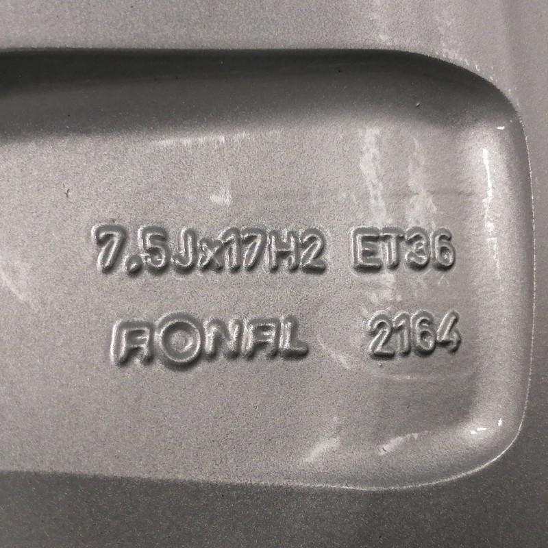 LLANTA SUELTA ORIGINAL AUDI EN 17" 8X0601025E