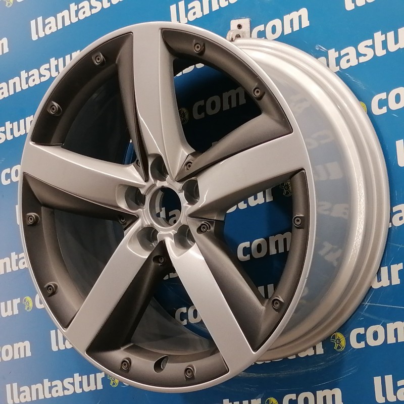 LLANTA SUELTA ORIGINAL AUDI EN 17" 8X0601025E