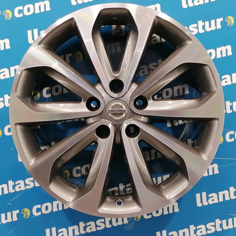 JUEGO DE LLANTAS ORIGINALES NISSAN EN 18"
