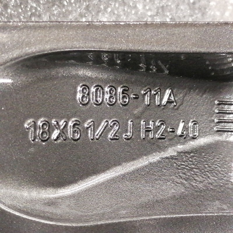 JUEGO DE LLANTAS ORIGINALES NISSAN EN 18"