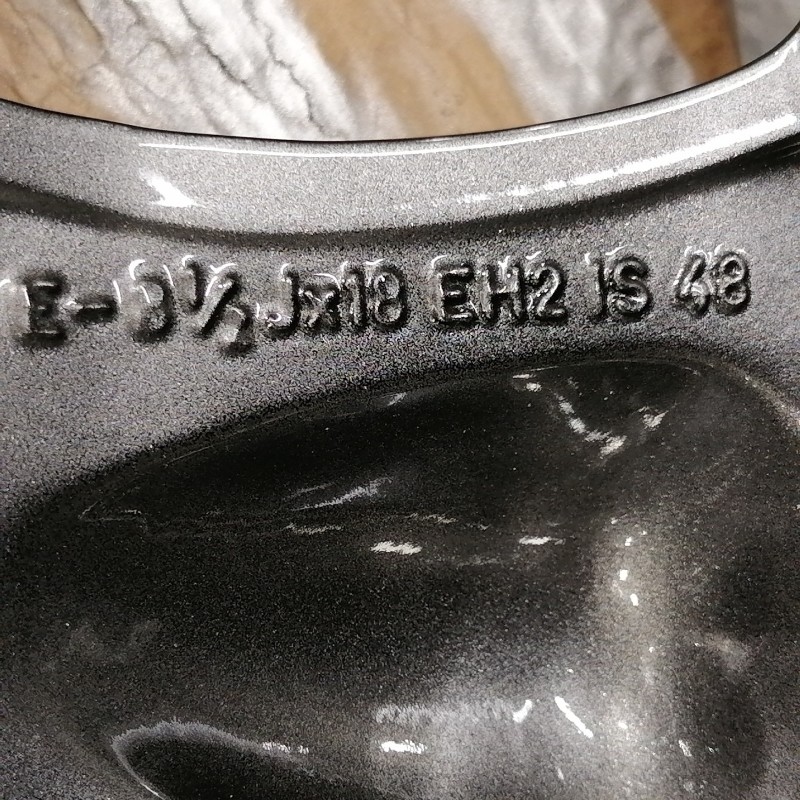 JUEGO DE LLANTAS ORIGINALES BMW EN 18" STYLE 58