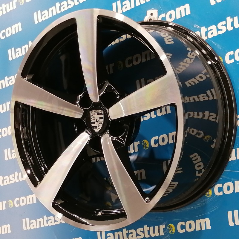 JUEGO DE LLANTAS ORIGINALES PORSCHE MACAN EN 18"