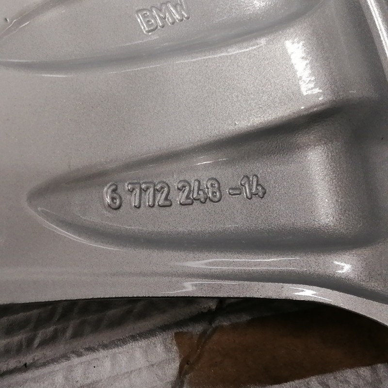 LLANTA SUELTA ORIGINAL BMW EN 19" 6772248-14