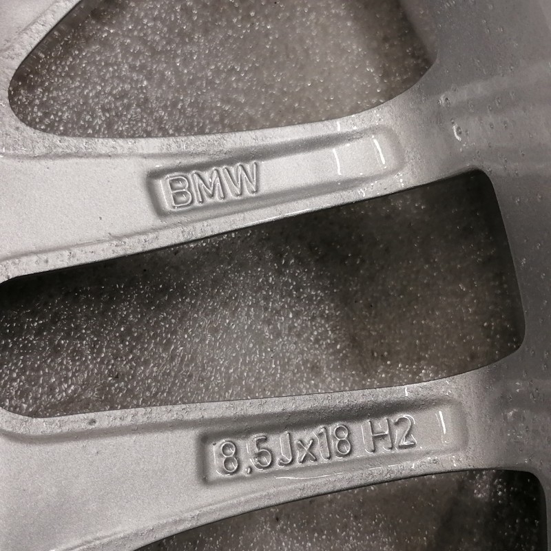 JUEGO DE LLANTAS ORIGINALES BMW EN 18" STYLE 72