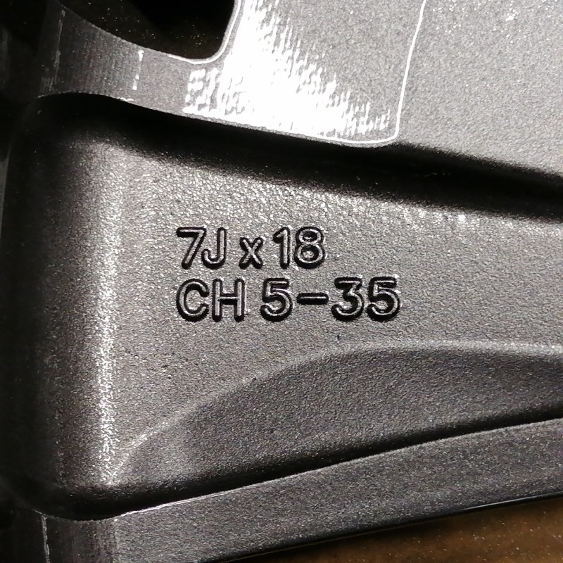 JUEGO DE LLANTAS ORIGINALES RENAULT EN 18"