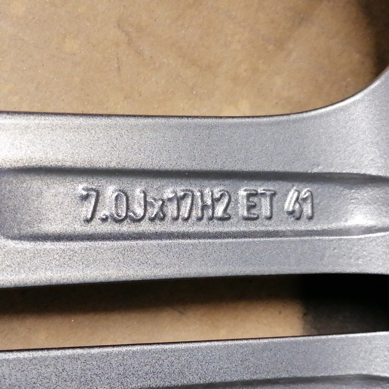 LLANTA SUELTA ORIGINAL SEAT EN 17" 6L0601025P