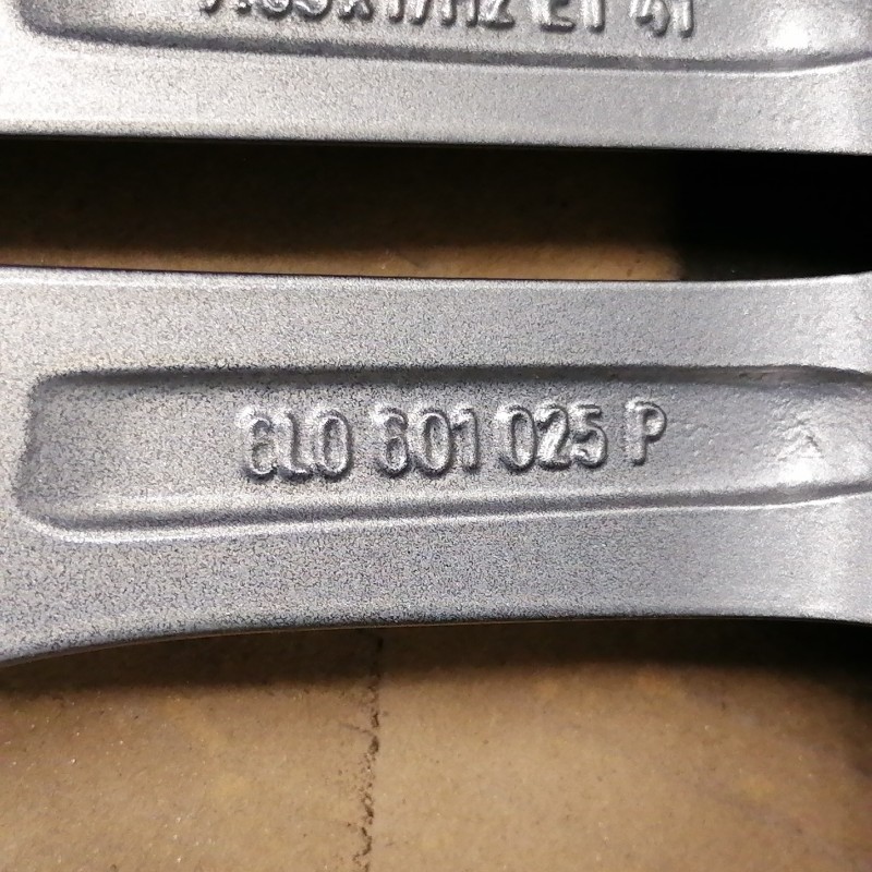 LLANTA SUELTA ORIGINAL SEAT EN 17" 6L0601025P