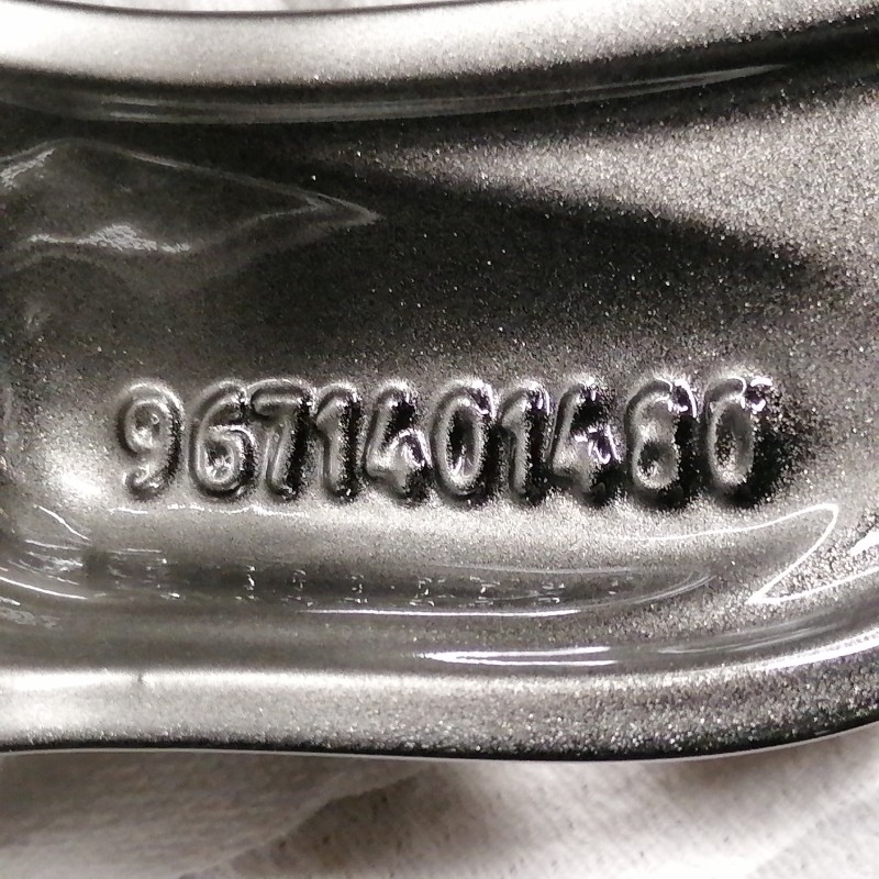 JUEGO DE LLANTAS ORIGINALES CITROEN EN 17"