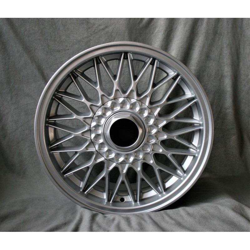 LLANTA CLASICA PARA BMW