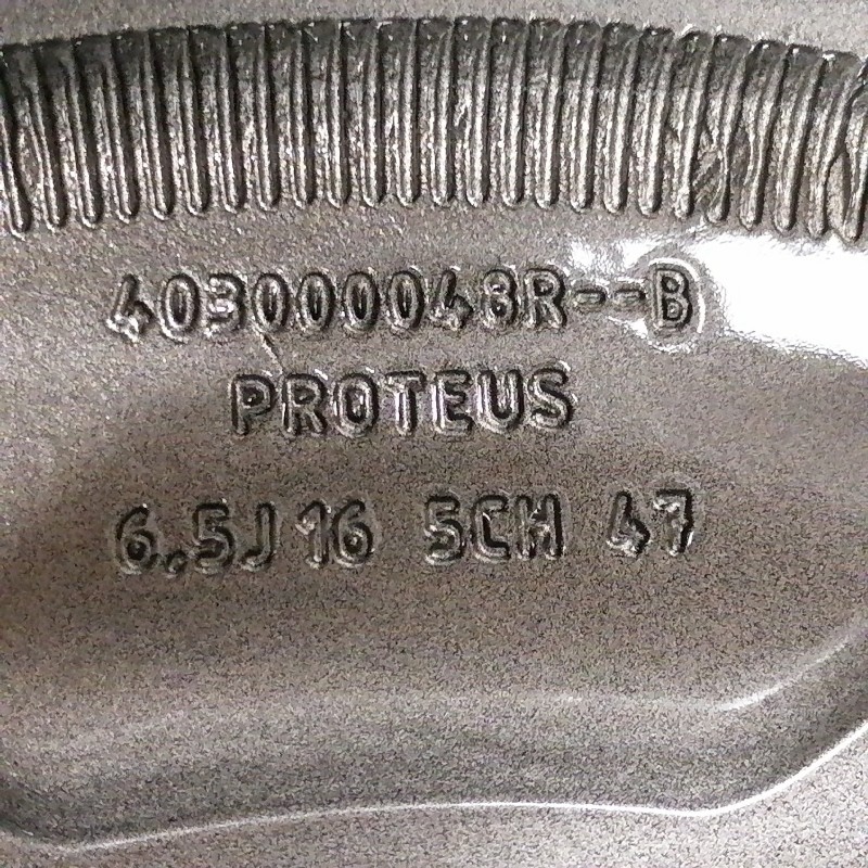 JUEGO DE LLANTAS ORIGINALES RENAULT EN 16"