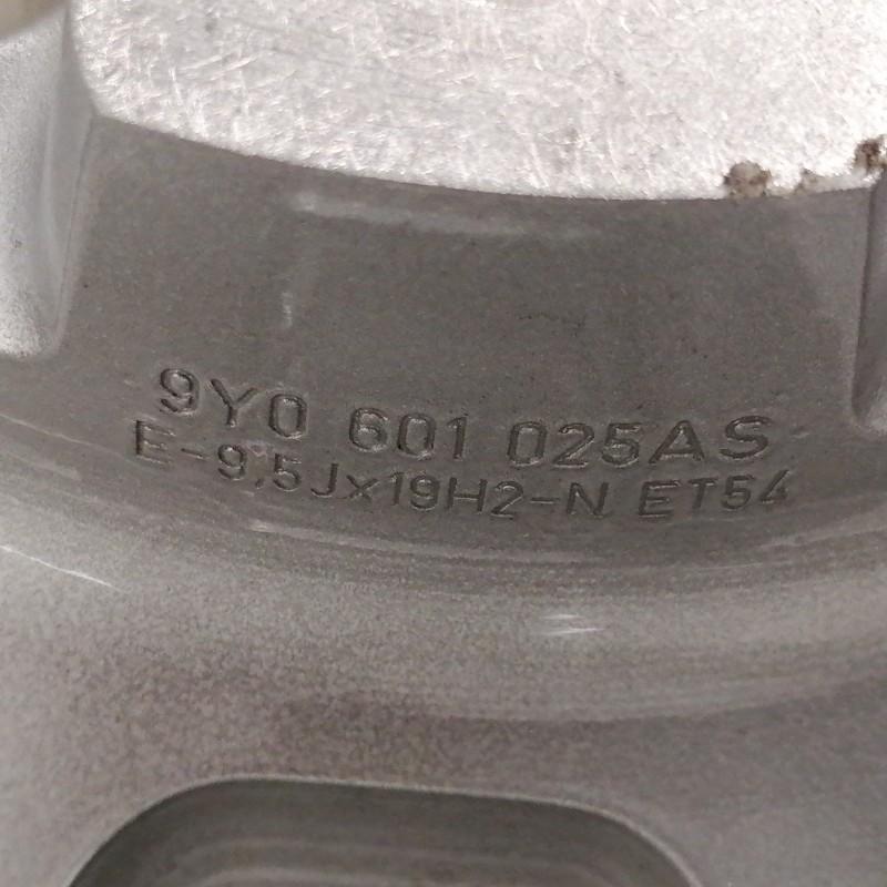 JUEGO DE LLANTAS ORIGINALES PORSCHE CAYENNE EN 19"