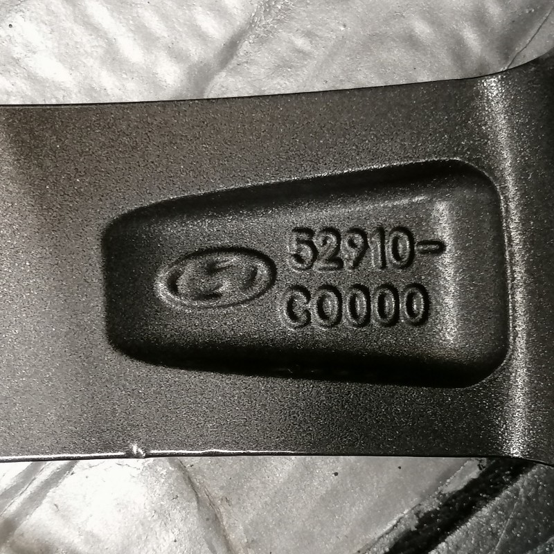 JUEGO DE LLANTAS ORIGINALES HYUNDAI EN 18"