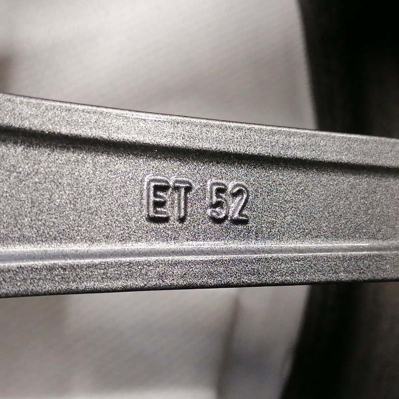 JUEGO DE LLANTAS ORIGINALES MERCEDES EN 18"