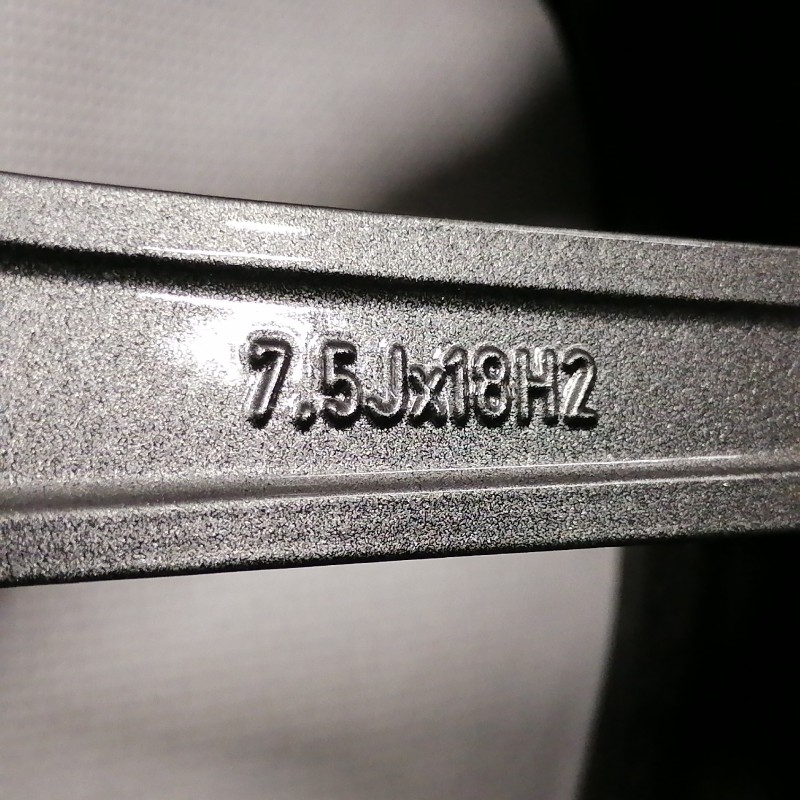 JUEGO DE LLANTAS ORIGINALES MERCEDES EN 18"