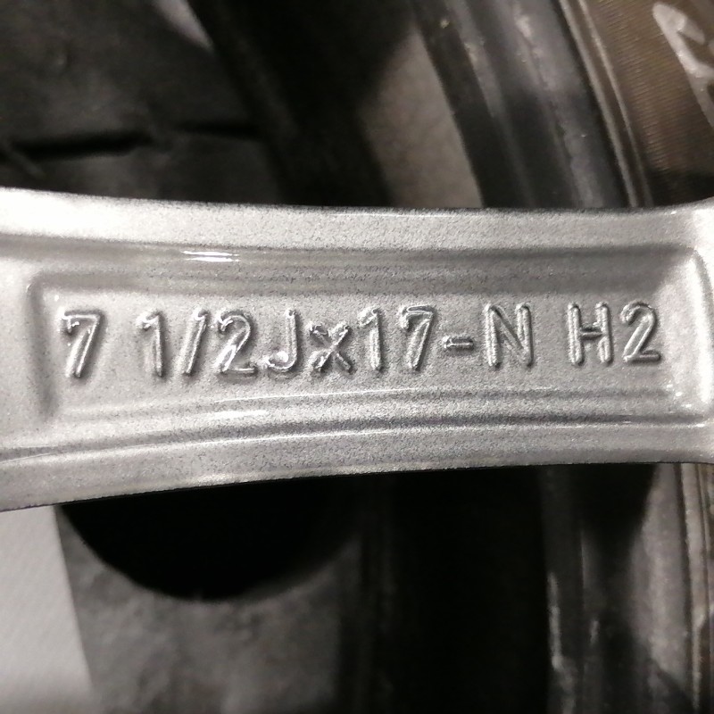 JUEGO DE LLANTAS ORIGINALES BMW EN 17" STYLE 778