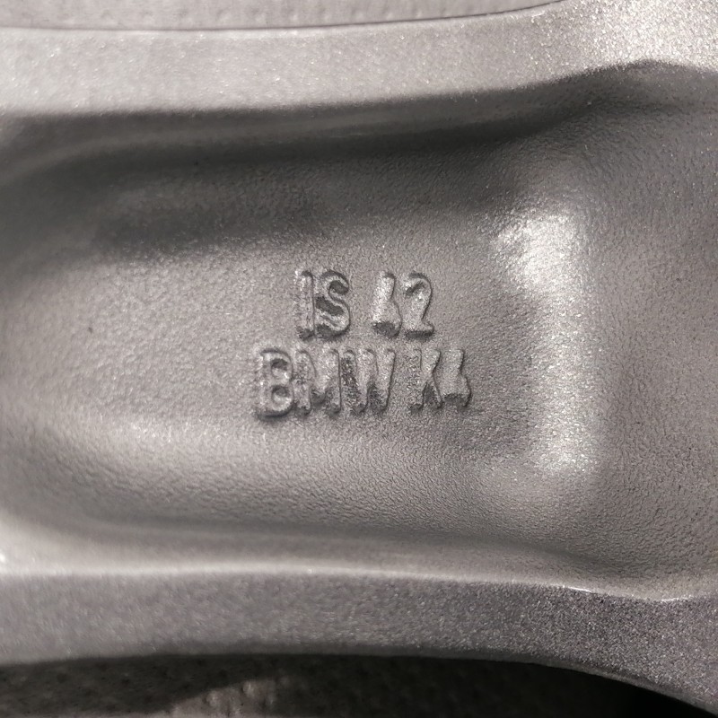 JUEGO DE LLANTAS ORIGINALES BMW EN 16" STYLE 139