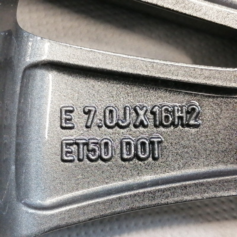 JUEGO DE LLANTAS ORIGINALES FORD EN 16"