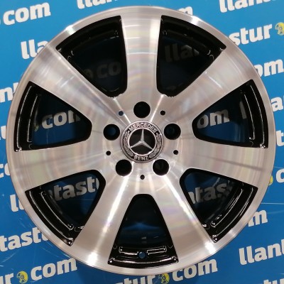 JUEGO DE LLANTAS ORIGINALES MERCEDES EN 17"
