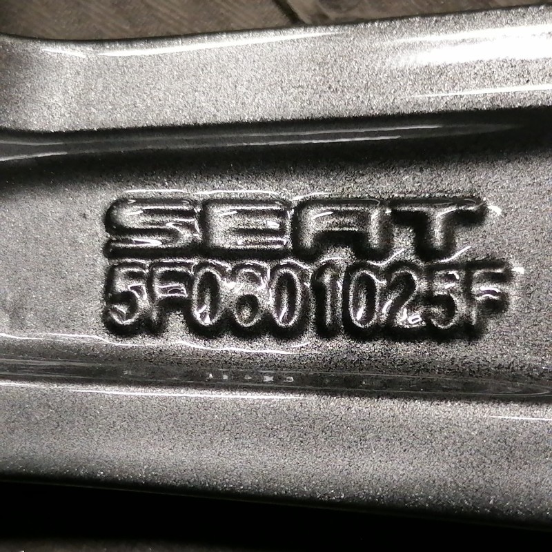 JUEGO DE LLANTAS ORIGINALES SEAT EN 18"