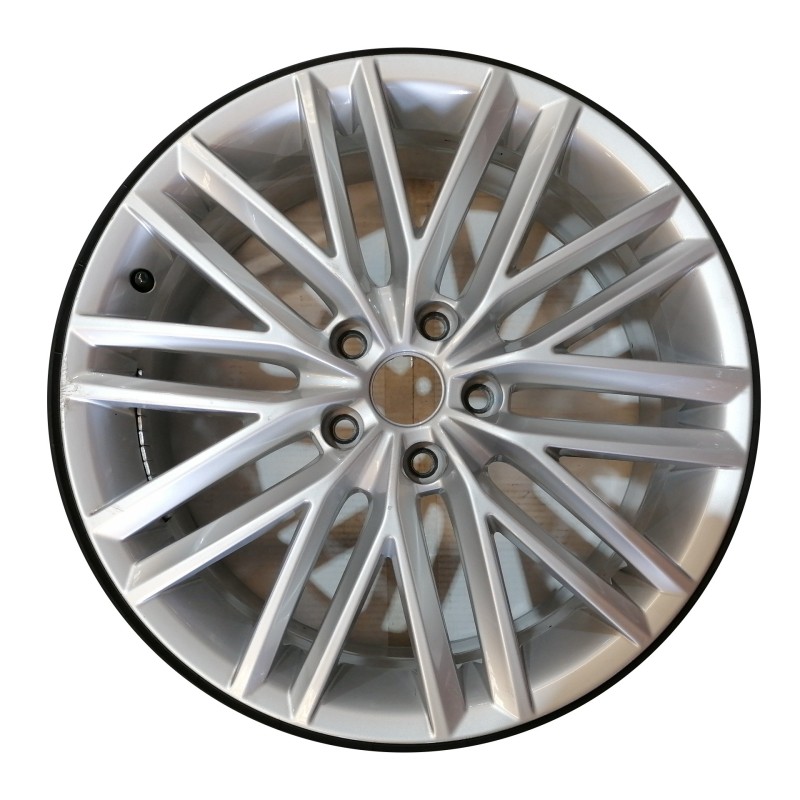 JUEGO DE LLANTAS ORIGINALES SEAT EN 18"( en preparacion )