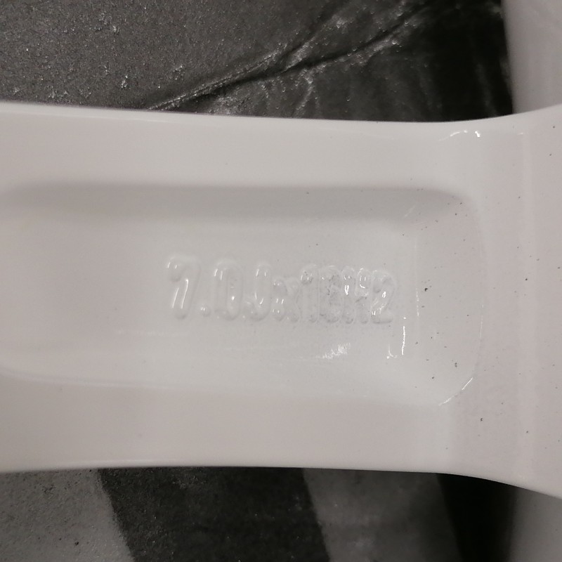 JUEGO DE LLANTAS ORIGINALES SEAT EN 16"