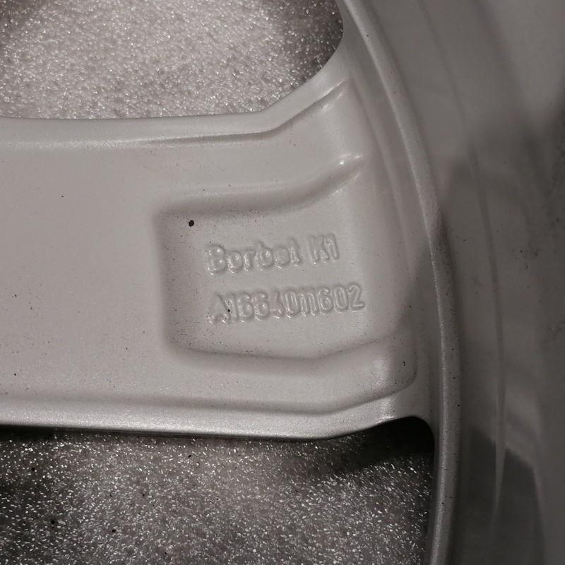 JUEGO DE LLANTAS ORIGINALES MERCEDES EN 18"