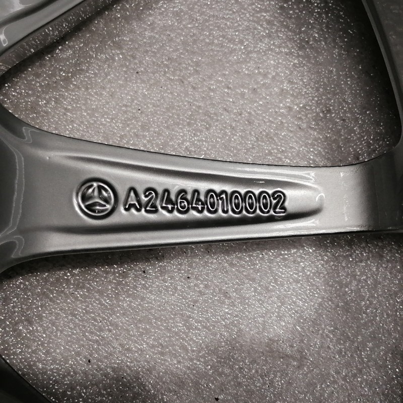 JUEGO DE LLANTAS ORIGINALES MERCEDES EN 17"