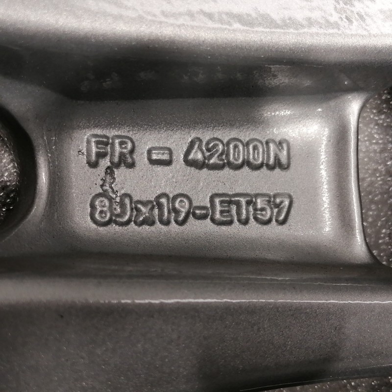 JUEGO DE LLANTAS ORIGINALES PORSCHE 997 EN 19"