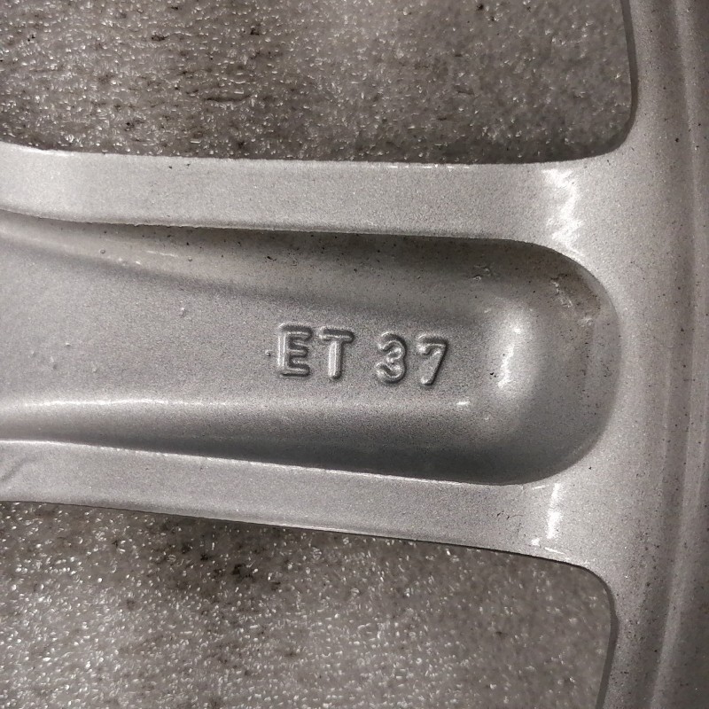 JUEGO DE LLANTAS ORIGINALES OPEL EN 16"