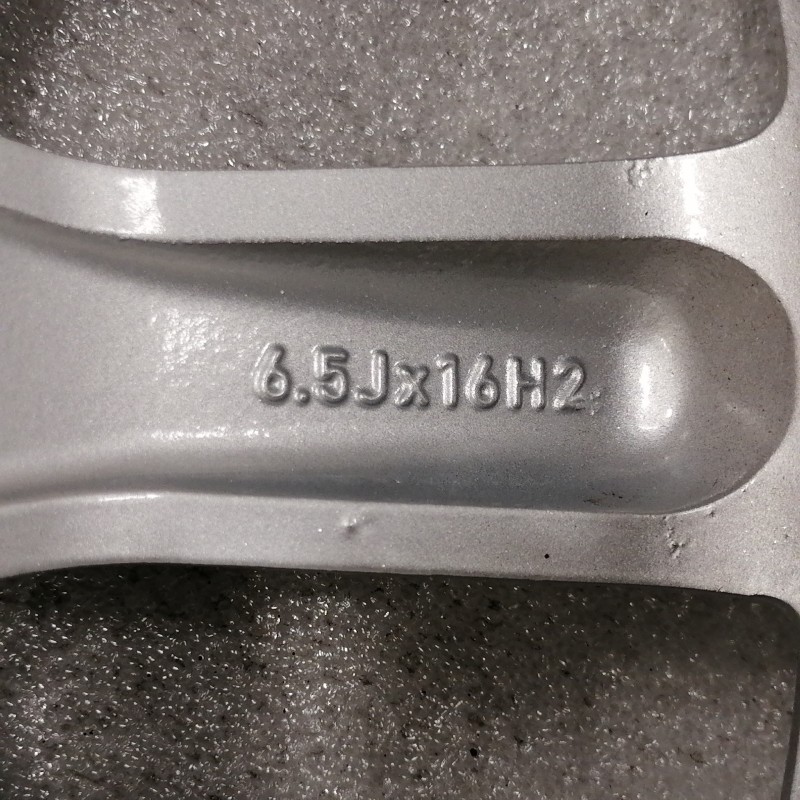 JUEGO DE LLANTAS ORIGINALES OPEL EN 16"