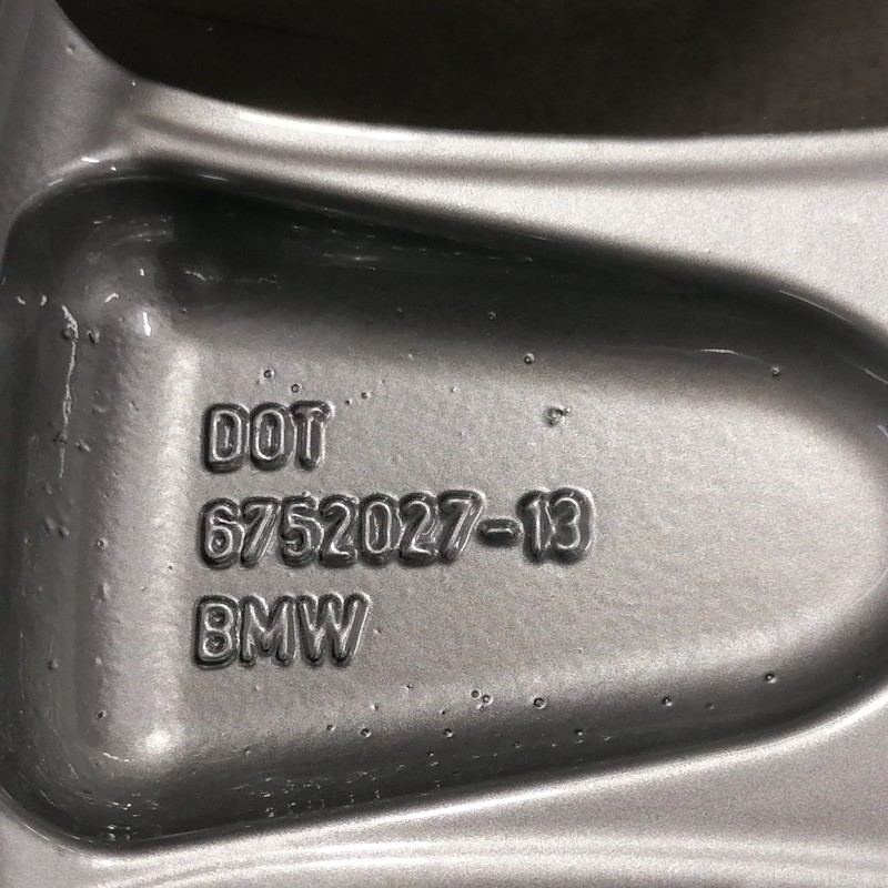 JUEGO DE LLANTAS ORIGINALES BMW EN 18" STYLE 69