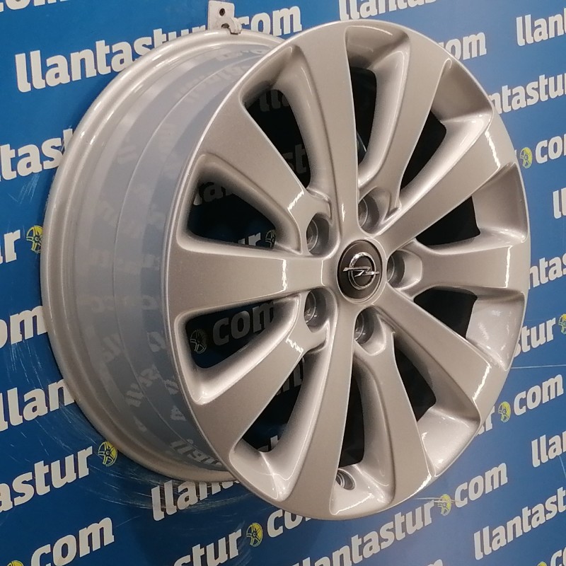 JUEGO DE LLANTAS ORIGINALES OPEL EN 17"