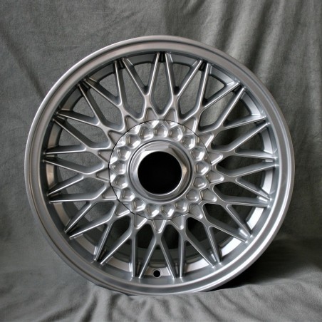 LLANTA CLASICA PARA BMW