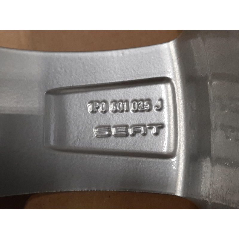 JUEGO DE LLANTAS ORIGINALES SEAT EN 17"