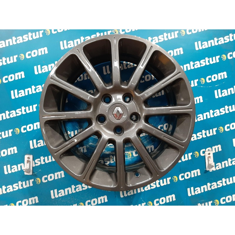JUEGO DE LLANTAS ORIGINALES RENAULT EN 17"