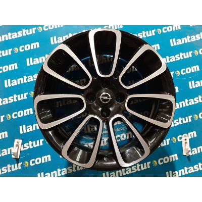 JUEGO DE LLANTAS ORIGINALES OPEL EN 17"